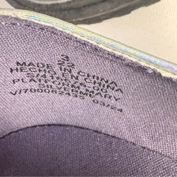 Old Navy Secure Strap Platform Mary-Jane  Girl’s Shoes Sz 3Y NWT - Picture 10 of 11